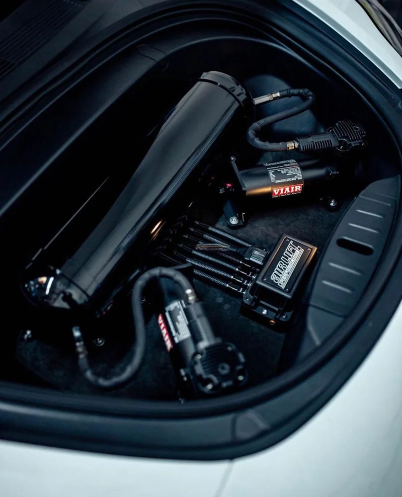 Air suspension management installation